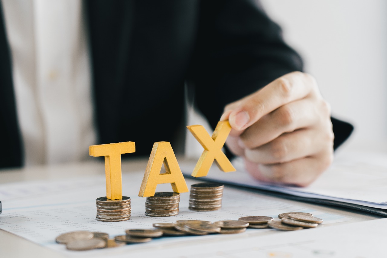 Understanding HRA rules: Are claims allowed with a home loan in the new tax regime?